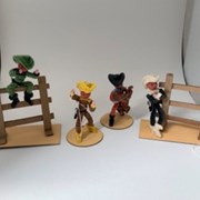 Cover image of Cowboys Figurine Set